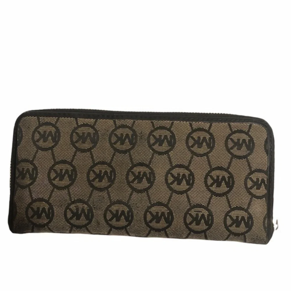 Michael kors signature zipper clutch wallet